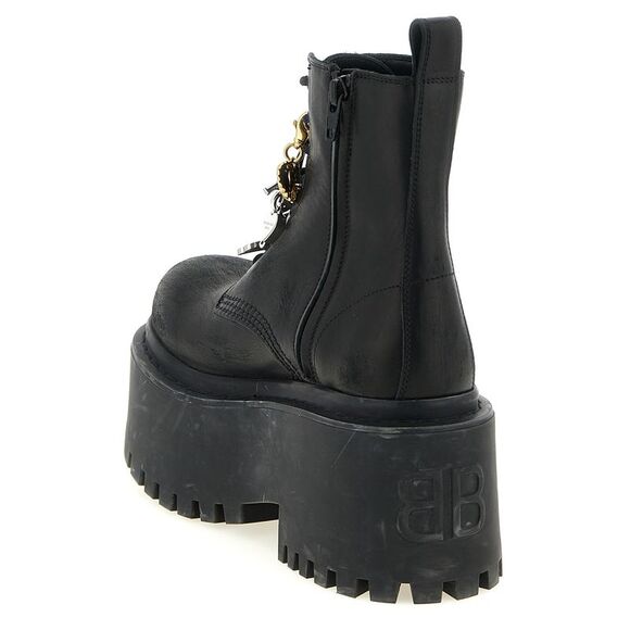 Balenciaga Women 'Strike' Ankle Boots - Picture 4 of 5